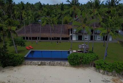 Coastal Comfort with Panoramic Views - Cebu, Philippines