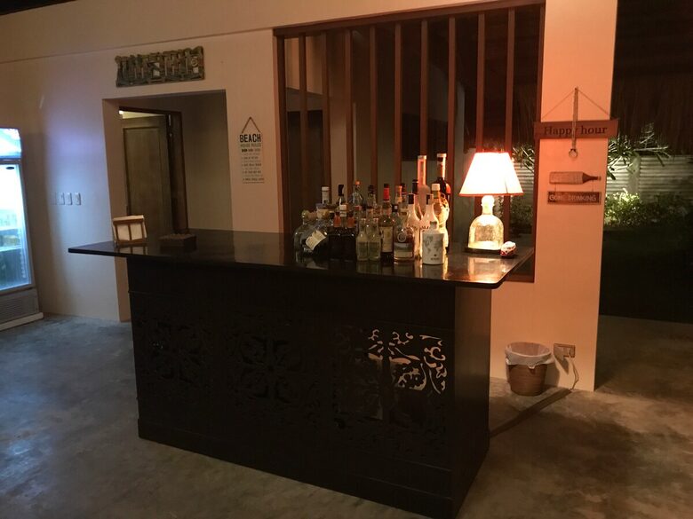 Coastal Comfort with Panoramic Views - Cebu, Philippines