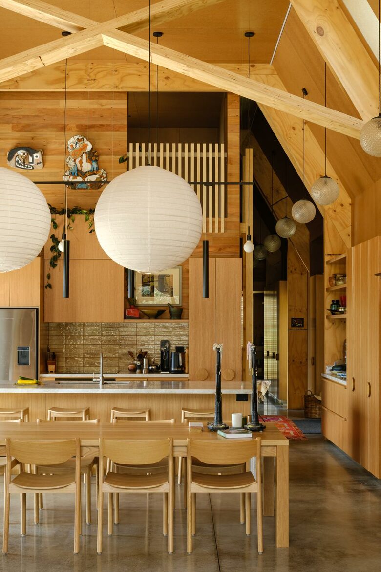 A Bohemian Barn Retreat in Coastal Kapiti - Te Horo, New Zealand