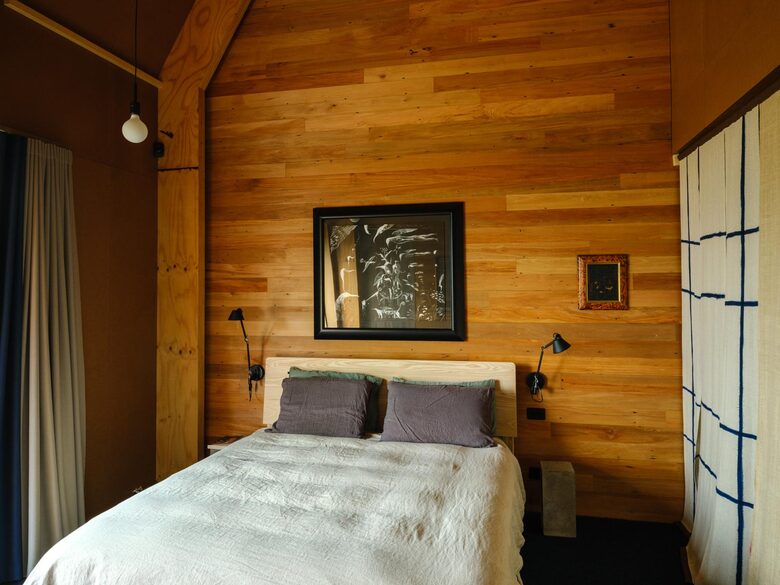 A Bohemian Barn Retreat in Coastal Kapiti - Te Horo, New Zealand