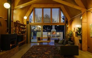 A Bohemian Barn Retreat in Coastal Kapiti - Te Horo, New Zealand