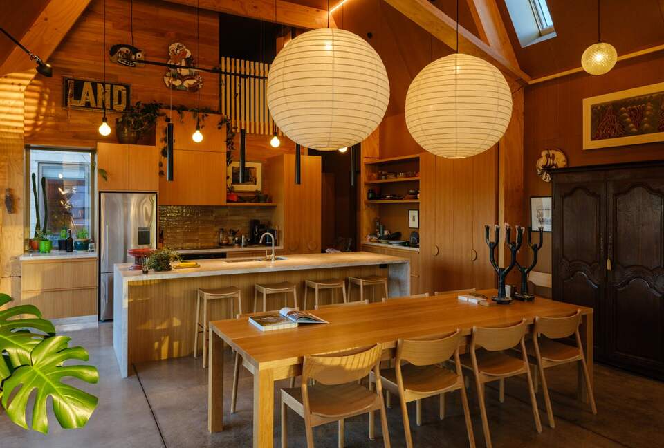 A Bohemian Barn Retreat in Coastal Kapiti - Te Horo, New Zealand