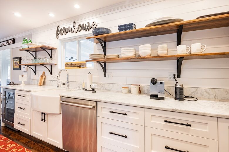 Elevated Mountain Escape Near The Broadmoor - Colorado Springs, Colorado