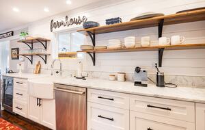 Elevated Mountain Escape Near The Broadmoor - Colorado Springs, Colorado