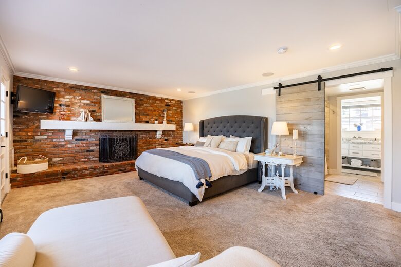 Elevated Mountain Escape Near The Broadmoor - Colorado Springs, Colorado