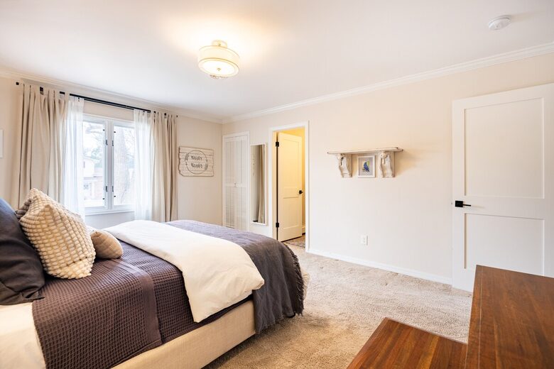 Elevated Mountain Escape Near The Broadmoor - Colorado Springs, Colorado