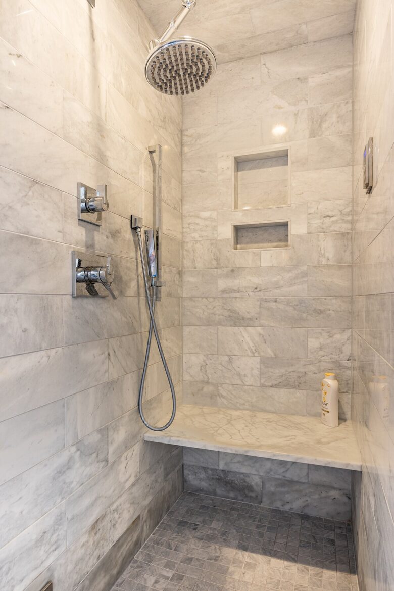 Elevated Mountain Escape Near The Broadmoor - Colorado Springs, Colorado