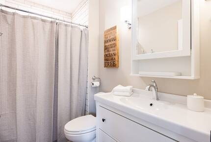 Elevated Mountain Escape Near The Broadmoor - Colorado Springs, Colorado