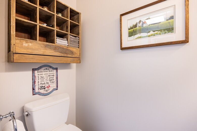 Elevated Mountain Escape Near The Broadmoor - Colorado Springs, Colorado