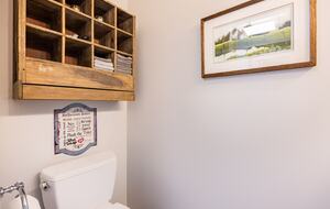 Elevated Mountain Escape Near The Broadmoor - Colorado Springs, Colorado