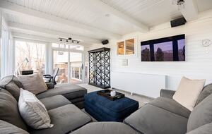 Elevated Mountain Escape Near The Broadmoor - Colorado Springs, Colorado