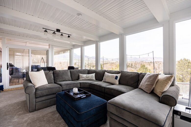 Elevated Mountain Escape Near The Broadmoor - Colorado Springs, Colorado