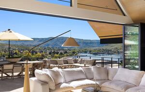 Spa Haven with Panoramic Lake Chelan Views - Chelan, Washington