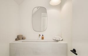 Spa Haven with Panoramic Lake Chelan Views - Chelan, Washington