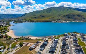 Spa Haven with Panoramic Lake Chelan Views - Chelan, Washington