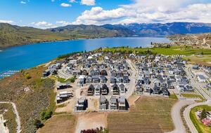 Spa Haven with Panoramic Lake Chelan Views - Chelan, Washington
