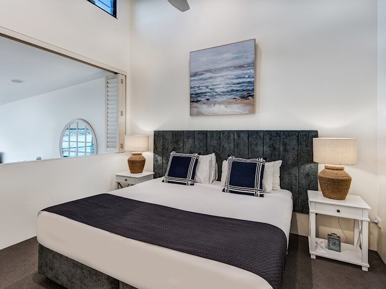 Contemporary Island Elegance with Private Plunge Pool - Hamilton Island, Australia