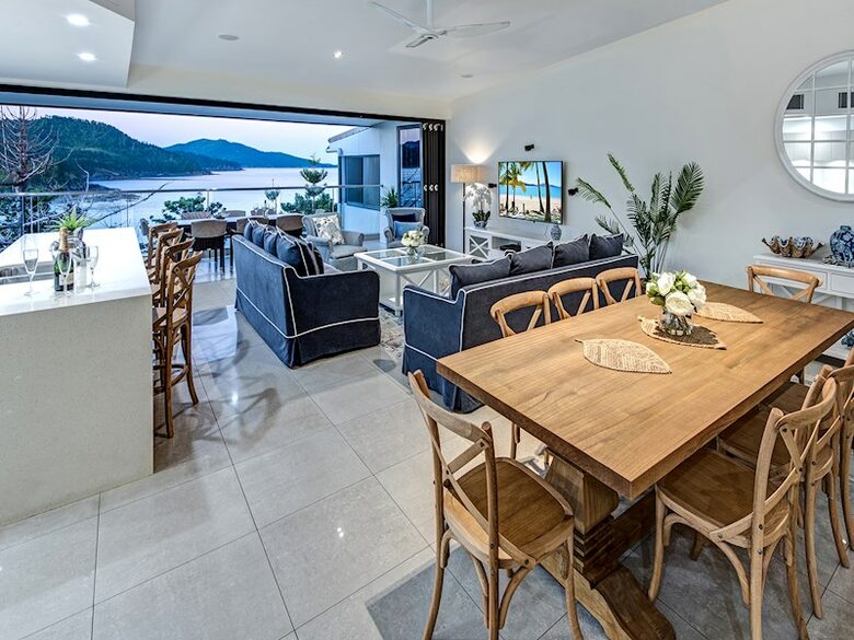 Contemporary Island Elegance with Private Plunge Pool - Hamilton Island, Australia