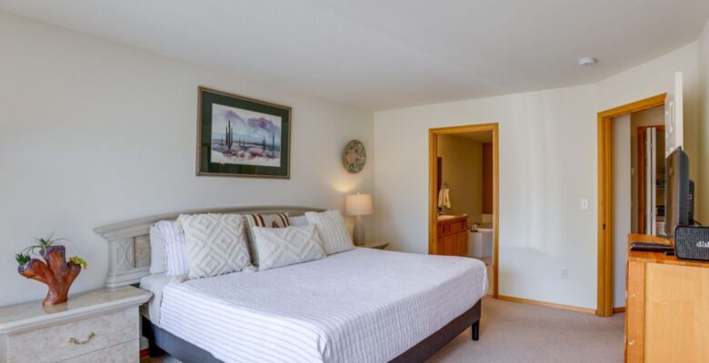 Laughlin Crest - Redmond, Oregon