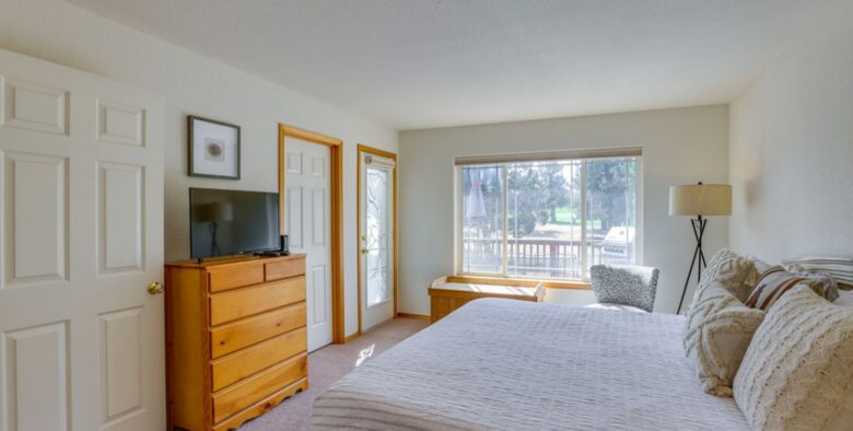 Laughlin Crest - Redmond, Oregon