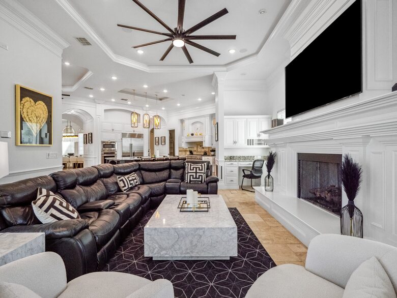 The Reunion Mansion - Reunion, Florida