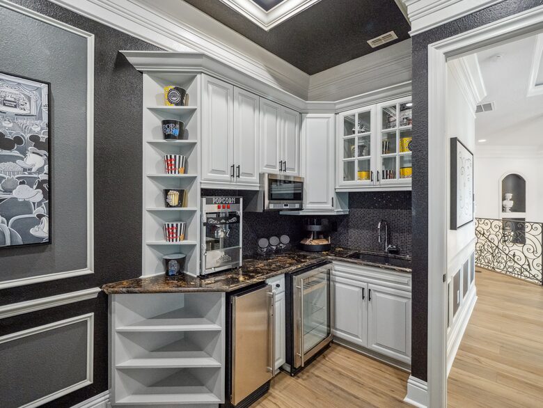 The Reunion Mansion - Reunion, Florida