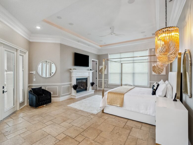 The Reunion Mansion - Reunion, Florida