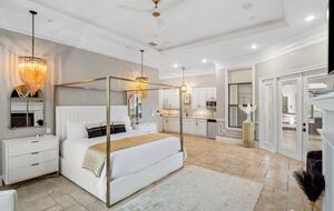 The Reunion Mansion - Reunion, Florida