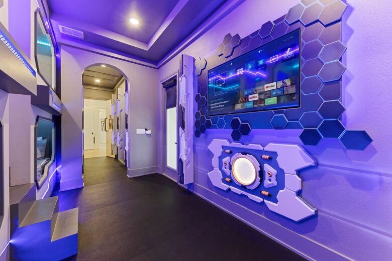 The Reunion Mansion - Reunion, Florida