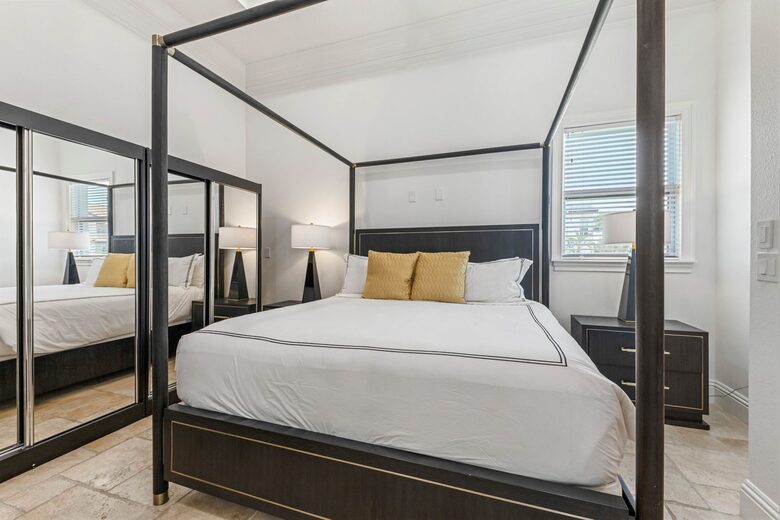 The Reunion Mansion - Reunion, Florida