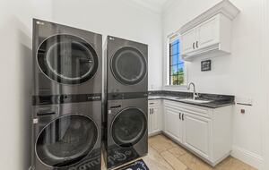 The Reunion Mansion - Reunion, Florida