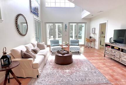 Refined Key West-Style Home Near Downtown Jensen Beach - Jensen Beach, Florida