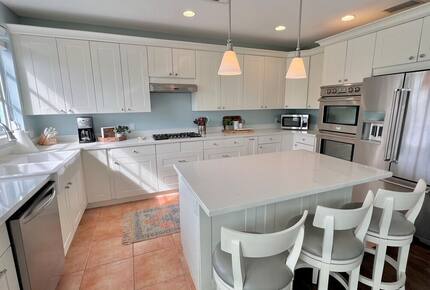 Refined Key West-Style Home Near Downtown Jensen Beach - Jensen Beach, Florida