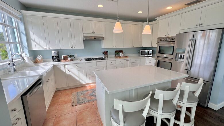 Refined Key West-Style Home Near Downtown Jensen Beach - Jensen Beach, Florida