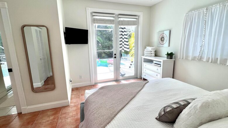Refined Key West-Style Home Near Downtown Jensen Beach - Jensen Beach, Florida
