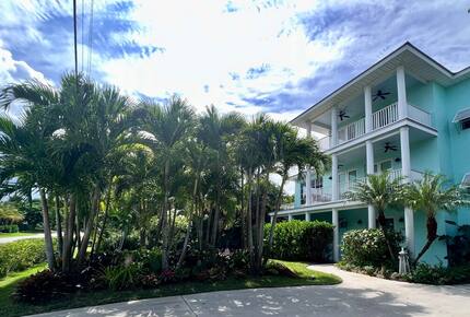 Refined Key West-Style Home Near Downtown Jensen Beach - Jensen Beach, Florida