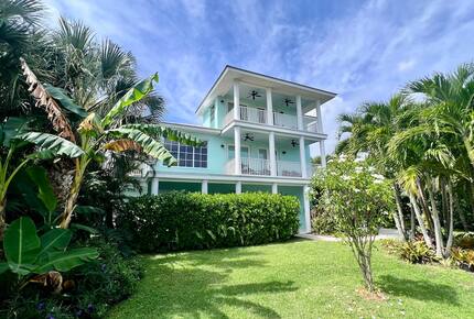 Refined Key West-Style Home Near Downtown Jensen Beach - Jensen Beach, Florida