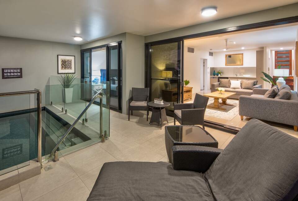 Contemporary Island Elegance with Private Plunge Pool - Hamilton Island, Australia