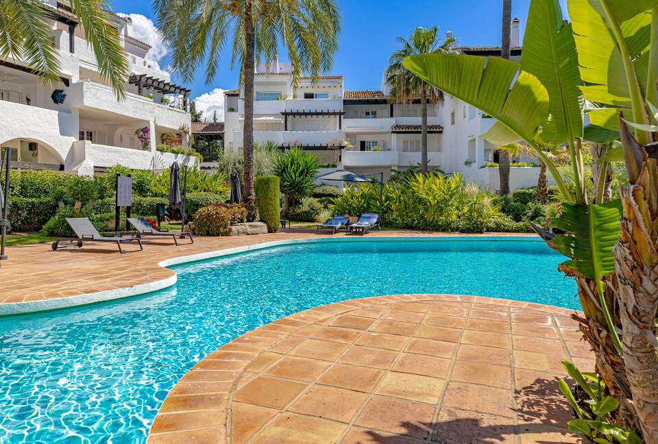 Sophisticated South-Facing Retreat in Puente Romano - Marbella, Spain