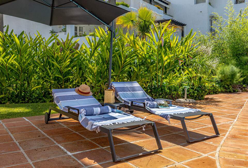 Sophisticated South-Facing Retreat in Puente Romano - Marbella, Spain