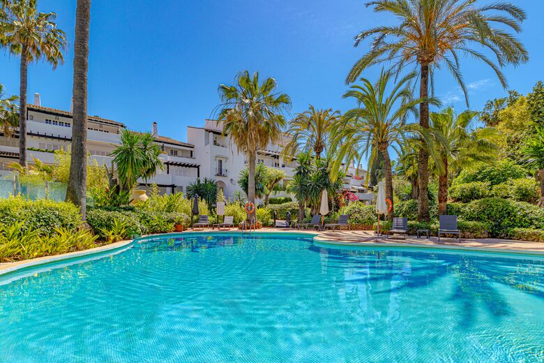 Sophisticated South-Facing Retreat in Puente Romano - Marbella, Spain
