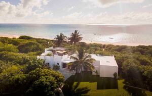 Luxury Oceanfront Villa with Panoramic Bazaruto Archipelago Views - Vilankulos, Mozambique