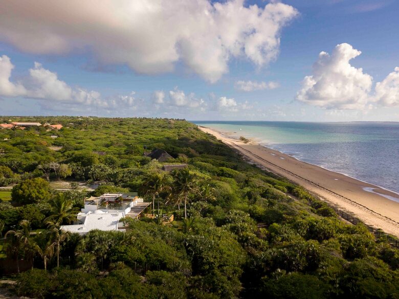 Luxury Oceanfront Villa with Panoramic Bazaruto Archipelago Views - Vilankulos, Mozambique