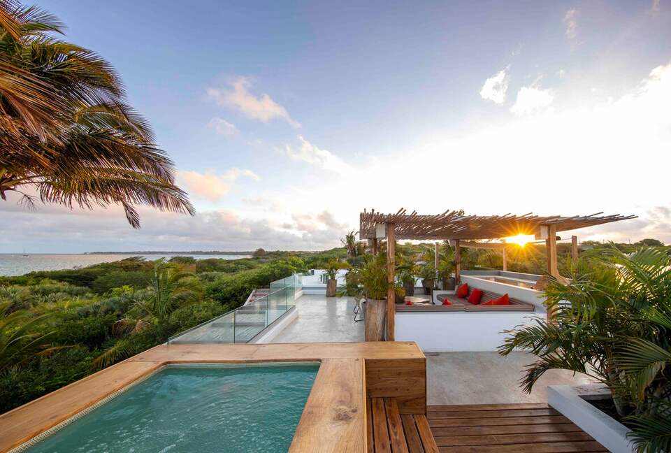 Luxury Oceanfront Villa with Panoramic Bazaruto Archipelago Views - Vilankulos, Mozambique