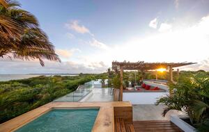 Luxury Oceanfront Villa with Panoramic Bazaruto Archipelago Views - Vilankulos, Mozambique