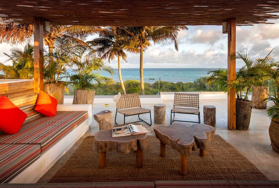 Luxury Oceanfront Villa with Panoramic Bazaruto Archipelago Views - Vilankulos, Mozambique