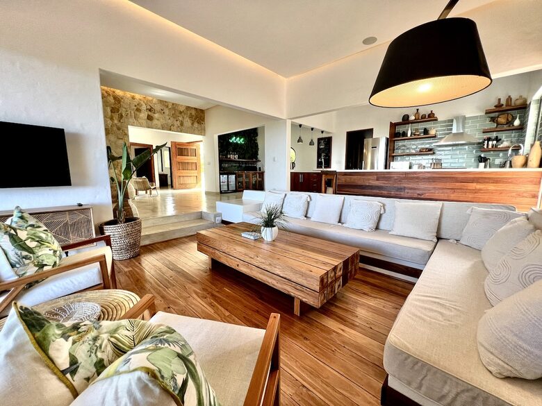 Luxury Oceanfront Villa with Panoramic Bazaruto Archipelago Views - Vilankulos, Mozambique