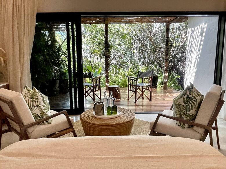 Luxury Oceanfront Villa with Panoramic Bazaruto Archipelago Views - Vilankulos, Mozambique