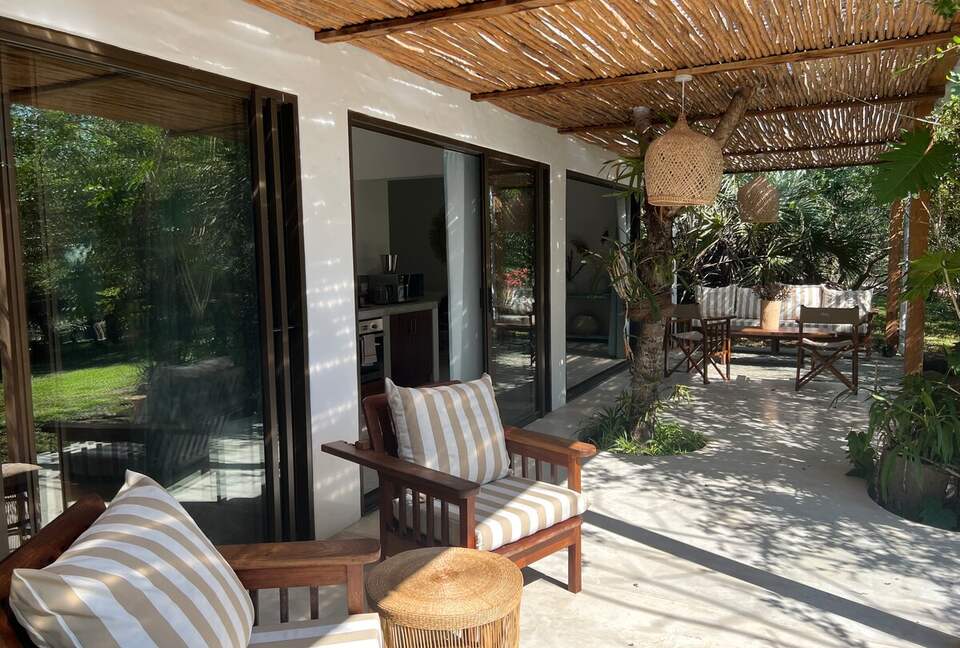 Luxury Oceanfront Villa with Panoramic Bazaruto Archipelago Views - Vilankulos, Mozambique