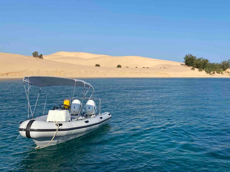 Luxury Oceanfront Villa with Panoramic Bazaruto Archipelago Views - Vilankulos, Mozambique